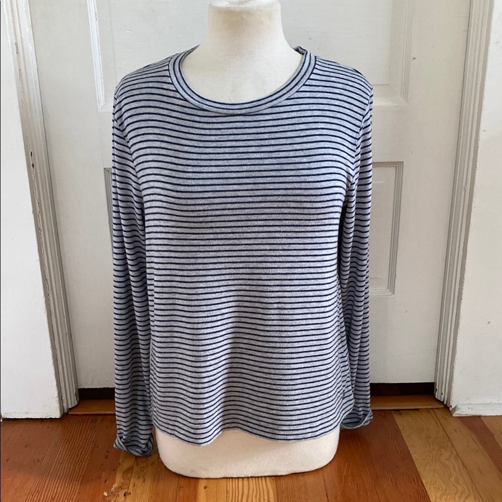 Roxy Long Sleeve Grey Striped Pullover Top Size 8